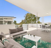 Spacious apartment with generous entertaining - Accommodation BNB