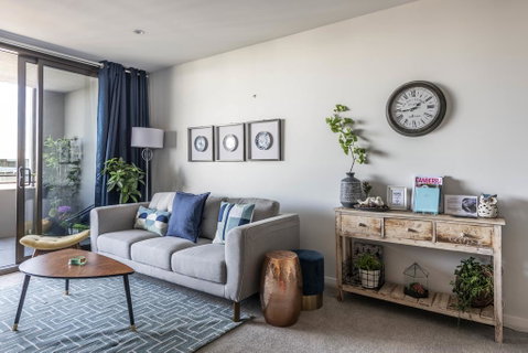 SPACIOUS BRAND NEW // 1BR // IN GORGEOUS BARTON - Accommodation BNB 2