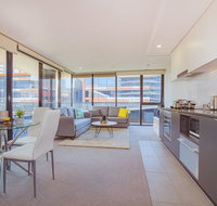 Spacious Docklands 2 Bedroom 2 Bathroom Apartment - Accommodation BNB