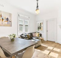 Spacious Harbour View 4bd home in Sydney CBD - Accommodation BNB