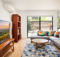 Spacious Home in the Heart of Avalon Beach - Accommodation BNB