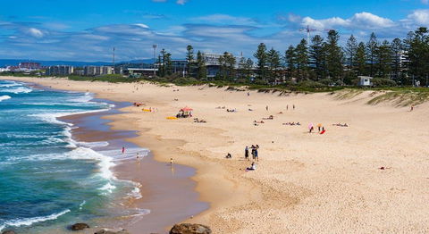 Spacious Townhouse In Wollongong - Accommodation BNB 2