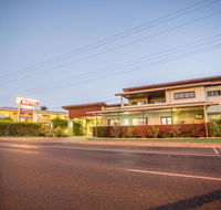 Spinifex Motel and Serviced Apartments - Accommodation BNB