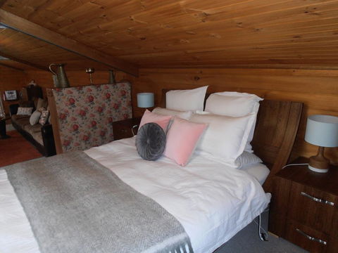Springmead Rustic Cabin - Accommodation BNB 0