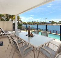 St Lucia 11 - 4 BDRM Canal Home with Pool - Accommodation BNB