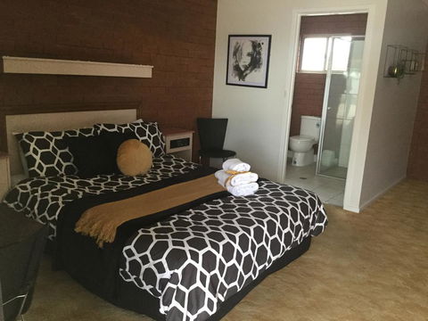 Star Hotel/Motel - Accommodation BNB 3