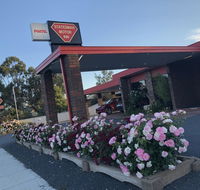 Statesman Motor Inn - Accommodation BNB