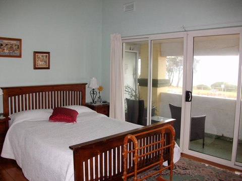 Stella's Dromana Hotel - Accommodation BNB 2