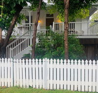 Stranded in Oz Stay in Relaxing Environment FREE WIFI NETFLIX POOL AIR CON - Accommodation BNB