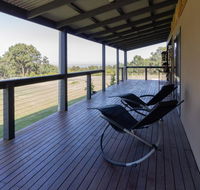 Studio 165 Hidden Gem on 50 acres with bay views - Accommodation BNB