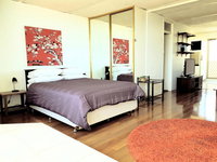 Studio 412 - ocean and sunset views on a budget