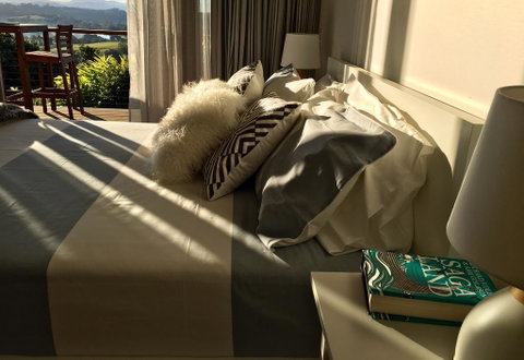 Studio With Stunning Mountain Views - Accommodation BNB 2