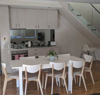 Stunning 2 Storey Apartment in Perth's CBD - Accommodation BNB