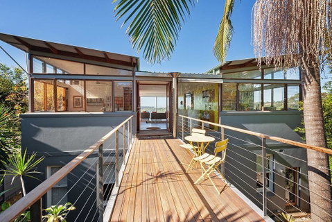 Stunning Architecture With Superb Balmoral Views! - Accommodation BNB 0