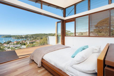 Stunning Architecture With Superb Balmoral Views! - Accommodation BNB 3