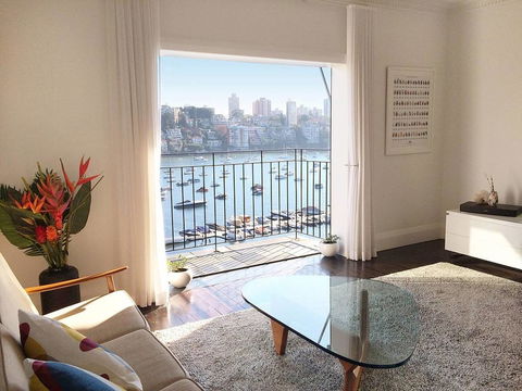 Stunning Harbour Views - Accommodation BNB 0