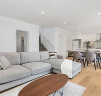 Style Comfort and Convenience - Accommodation BNB