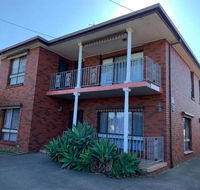 Stylish Bedroom in Bentleigh East - Accommodation BNB