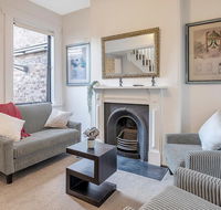 Stylish House - Moments to Kings Cross  City - Accommodation BNB
