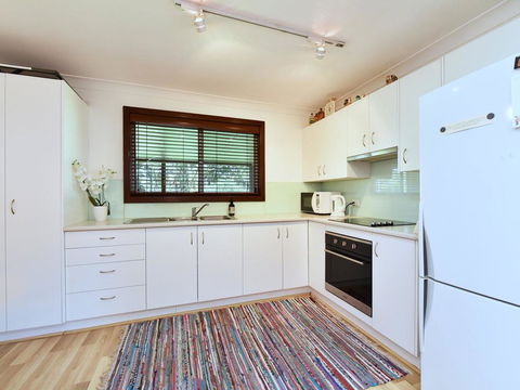 Summerfield Cottage - Hunter Valley, Renovated House In Central North Rothbury - Accommodation BNB 1
