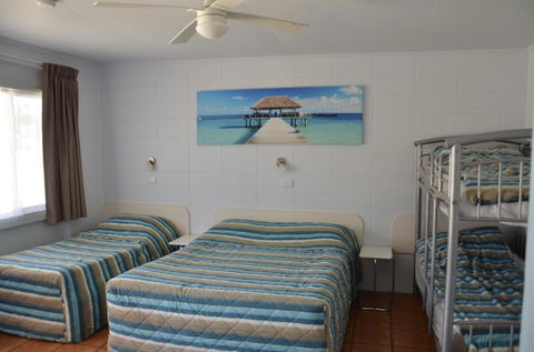Sunburst Motel - Accommodation BNB 1