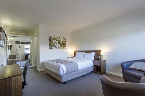 Sunshine Motor Inn - Accommodation BNB 3