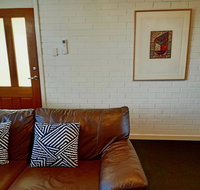 Superb 2 BR Apartment Minutes to CBD- Cen7 - Accommodation BNB