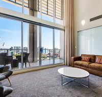 Swainson at Embassy - Accommodation BNB