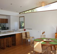 Swan-Sea - Accommodation BNB