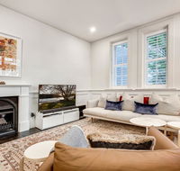 Sydney history with modern design and location - Accommodation BNB