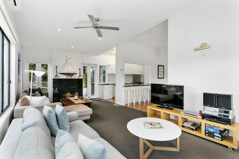 Tallarook Beach House - Very Close To Beach - Accommodation BNB 1