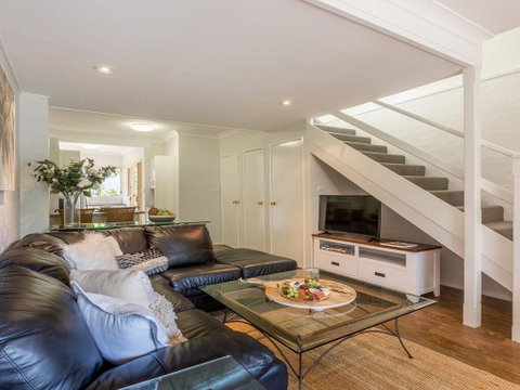 Tehidy Townhouse - Accommodation BNB 1