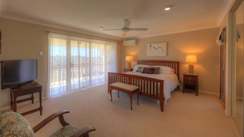 The Avenue At Montville Gracious House - Accommodation BNB 2