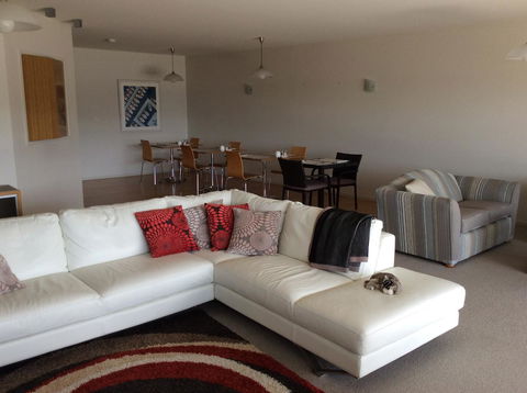 The Cove Kettering - Accommodation BNB 32