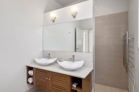 The Cove Kettering - Accommodation BNB 6