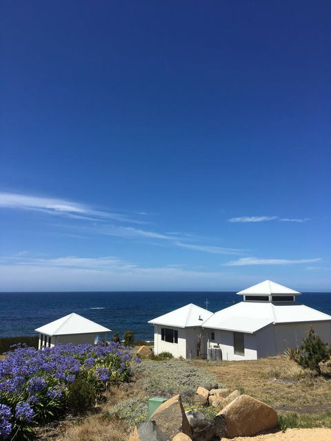 Saltwater - Absolute Oceanfront, Hot Tubs, Sauna, Fire Pits - Accommodation BNB 2