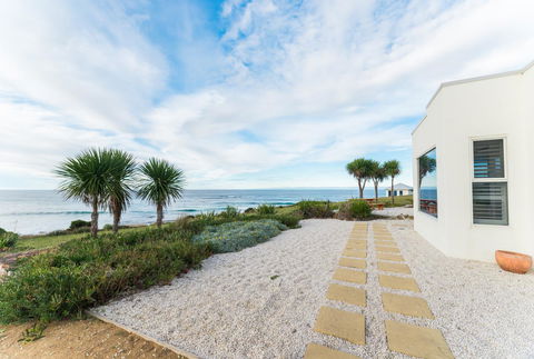Saltwater - Absolute Oceanfront, Hot Tubs, Sauna, Fire Pits - Accommodation BNB 22