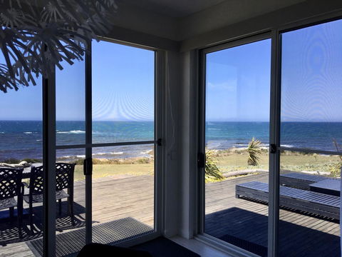 Saltwater - Absolute Oceanfront, Hot Tubs, Sauna, Fire Pits - Accommodation BNB 7