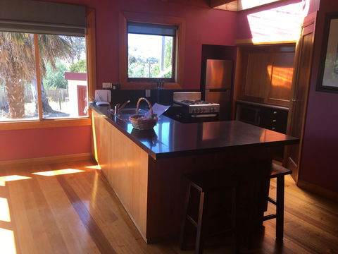 Bridge View Retreat - Accommodation BNB 18