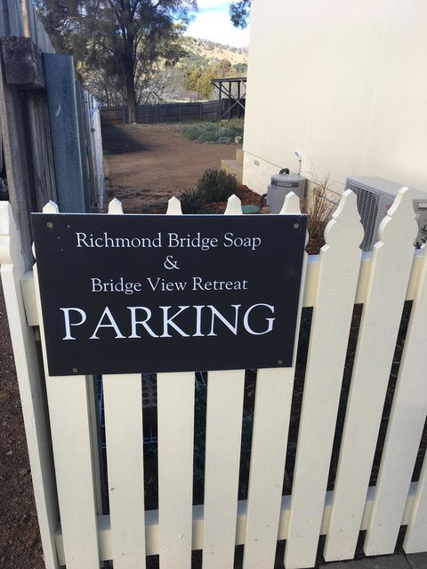Bridge View Retreat - Accommodation BNB 13