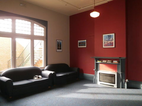Launceston Backpackers - Accommodation BNB 4