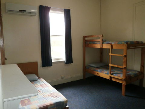Launceston Backpackers - Accommodation BNB 32