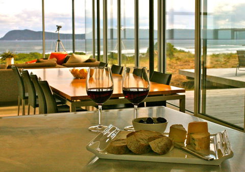 Cloudy Bay Beach House - Accommodation BNB 21