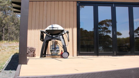 BAY OF FIRES ECO HUT Off Grid Experience At Binalong Bay - Accommodation BNB 14