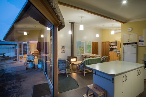 Arthur Riverfront And Sea Lodge Downstream - Accommodation BNB 8