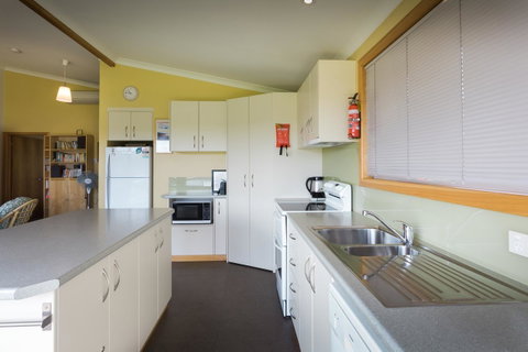 Arthur Riverfront And Sea Lodge Downstream - Accommodation BNB 10