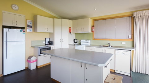 Arthur Riverfront And Sea Lodge Downstream - Accommodation BNB 11