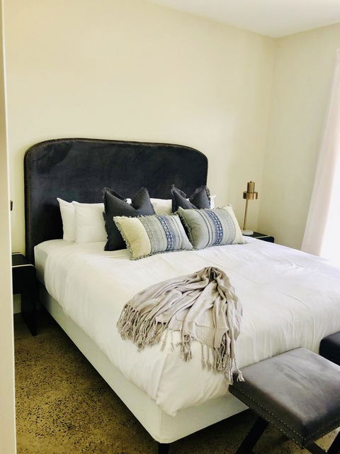 EMBRACING EVANDALE - Hosted By L'Abode Accommodation - Accommodation BNB 3