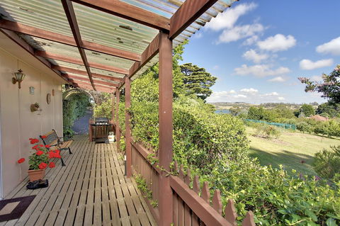 Tamar River Retreat - Accommodation BNB 5