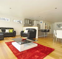 Seaview Apartment - Accommodation BNB